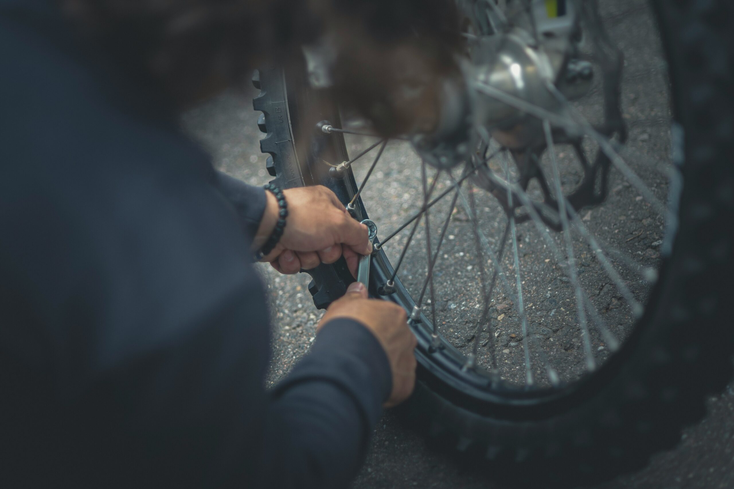 tyre pressure adjustment on a bike